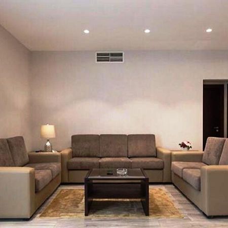 Al Faris 1 Hotel Apartments Dubai Eksteriør bilde