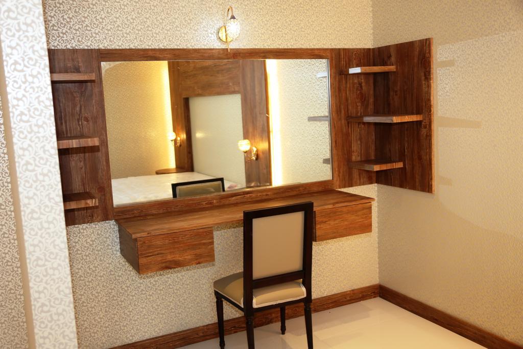 Al Faris 1 Hotel Apartments Dubai Eksteriør bilde