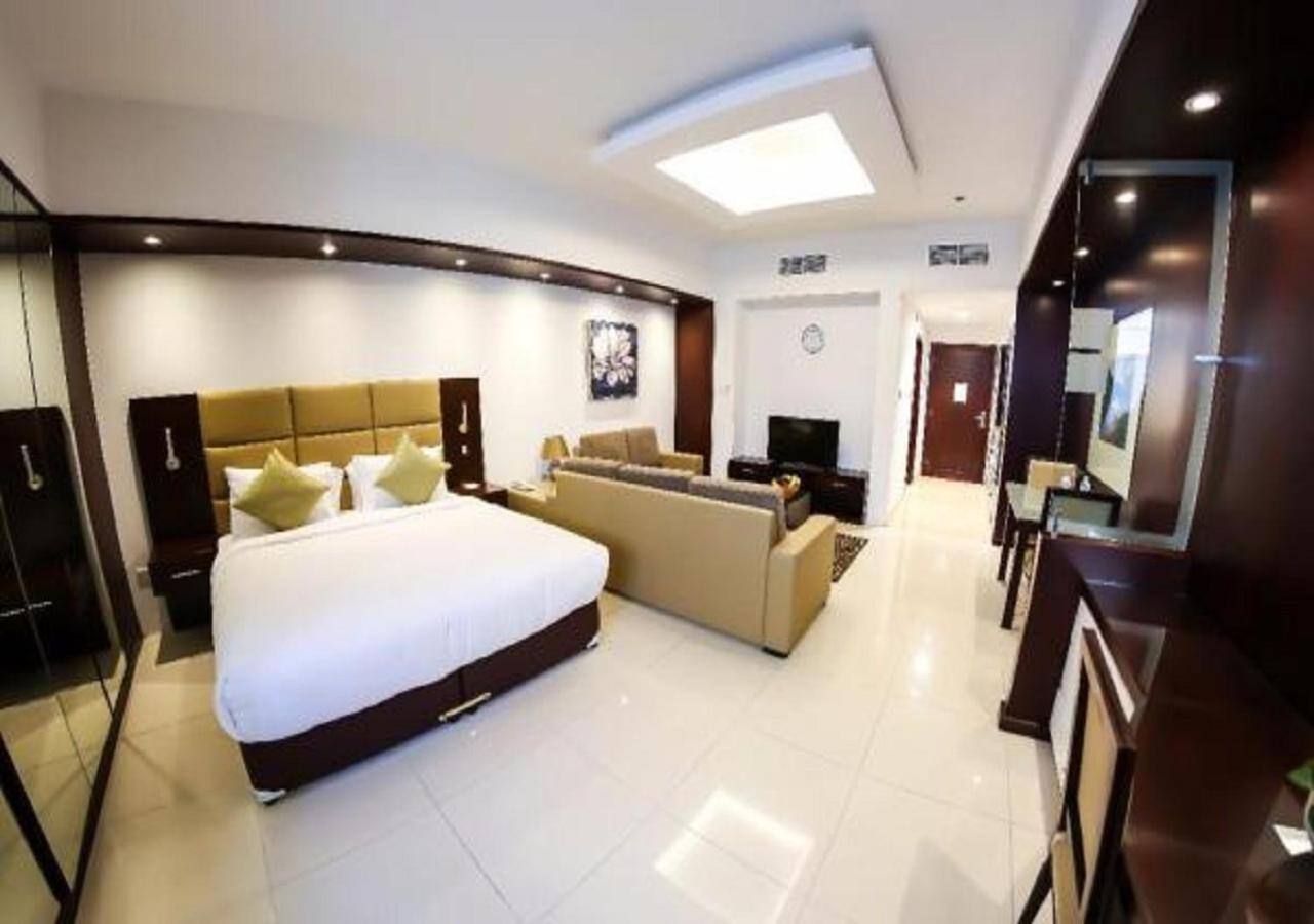 Al Faris 1 Hotel Apartments Dubai Eksteriør bilde