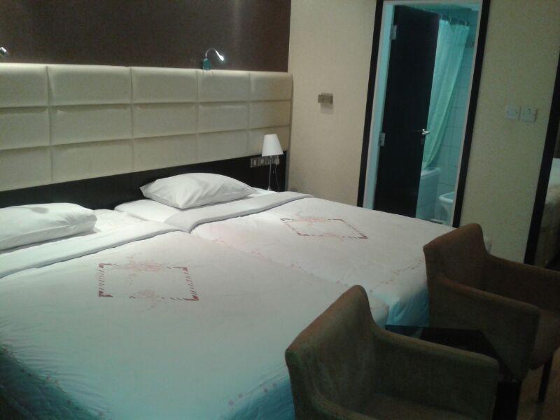 Al Faris 1 Hotel Apartments Dubai Eksteriør bilde